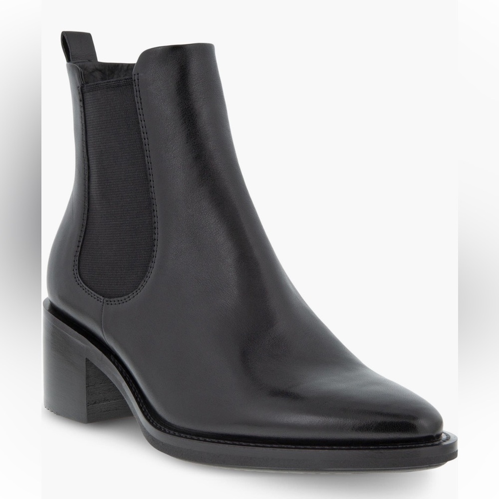 ECCO Shape 35 Sartorelle Chelsea
Boots Black